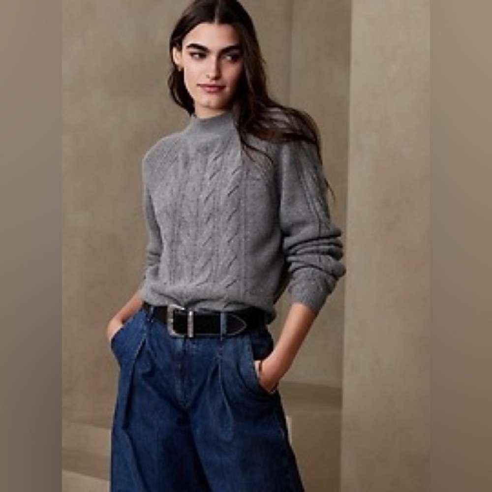 Banana Republic heather gray Pura Merino-Blend Sweater XS